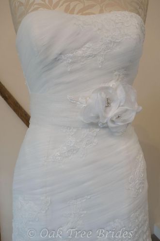  Maggie Sottero - Mandy belt